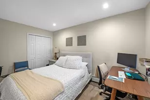 139 W Sixth St, Boston, MA 02127 - Photo 17