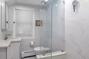 139 W Sixth St, Boston, MA 02127 - Photo 19