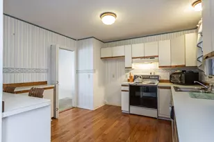 280 Huttleston Ave, Fairhaven, MA 02719 - Photo 11