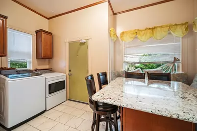 113 Dakota, Boston, MA 02124 - Photo 9