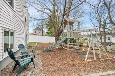 4 Bedford Ter, Woburn, MA 01801 - Photo 33