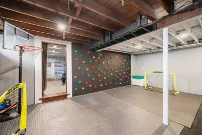 4 Bedford Ter, Woburn, MA 01801 - Photo 27