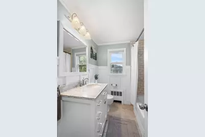 4 Bedford Ter, Woburn, MA 01801 - Photo 9