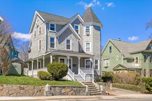 293 Albion St, Wakefield, MA 01880 - Photo 3