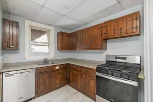 293 Albion St, Wakefield, MA 01880 - Photo 11