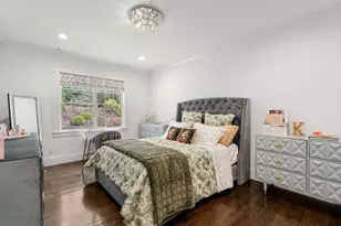 136 Beaumont Ave, Newton, MA 02460 - Photo 23