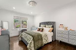 136 Beaumont Ave, Newton, MA 02460 - Photo 23