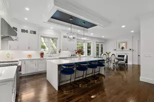 136 Beaumont Ave, Newton, MA 02460 - Photo 9