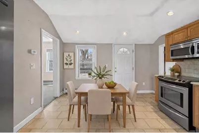 93 Allston St, Lawrence, MA 01841 - Photo 7