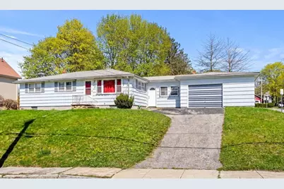 21 Spring St, Webster, MA 01570 - Photo 1