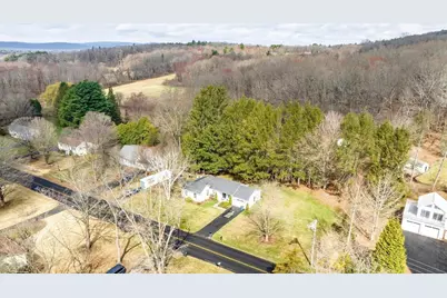 54 Huntington Rd, Hadley, MA 01035 - Photo 33