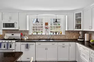 32 Crescent St, Plympton, MA 02367 - Photo 11