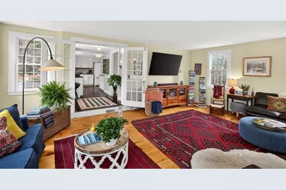 32 Crescent St, Plympton, MA 02367 - Photo 9