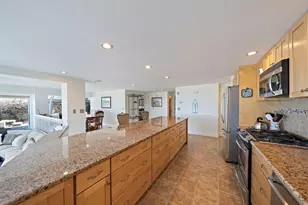 25 Oceanside Dr, Hull, MA 02045 - Photo 7