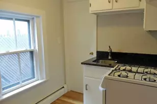 10 Smith Ave, Somerville, MA 02143 - Photo 3