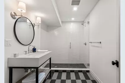 18 Clinton Street #A, Cambridge, MA 02139 - Photo 25