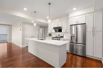 18 Johnson Ave #3, Quincy, MA 02169 - Photo 3