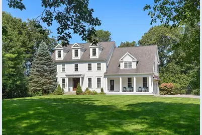 5 Dole Pl, West Newbury, MA 01985 - Photo 1