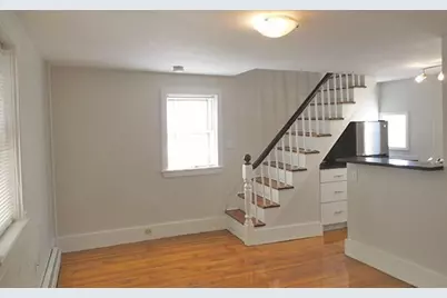 10 Smith Ave #2R, Somerville, MA 02143 - Photo 3