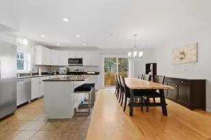 35 Collins St, Danvers, MA 01923 - Photo 9