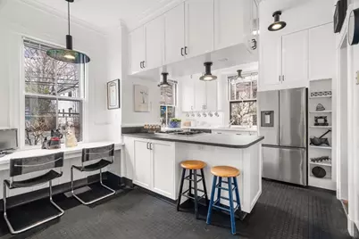 6 Mercer Circle, Cambridge, MA 02138 - Photo 9