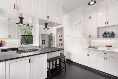 6 Mercer Circle, Cambridge, MA 02138 - Photo 9