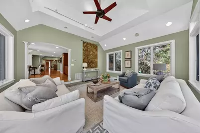 37 Mast Hill Rd, Hingham, MA 02043 - Photo 13