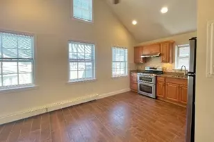 23 Lambert St, Cambridge, MA 02141 - Photo 9