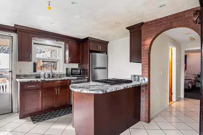 1046 Main St, Woburn, MA 01801 - Photo 3