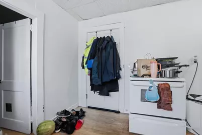 632 Fall River Ave, Seekonk, MA 02771 - Photo 33