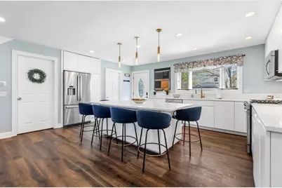 87 Alpine Pl #2, Franklin, MA 02038 - Photo 1