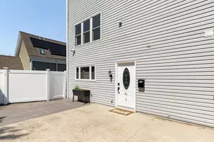 87 Alpine Pl, Franklin, MA 02038 - Photo 25