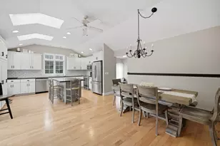 30 Parkview Dr, South Hadley, MA 01075 - Photo 5