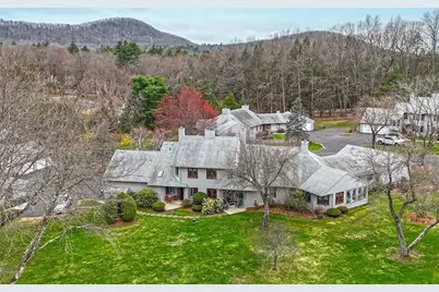 8 Baldwin Ln #8, Amherst, MA 01002 - Photo 5