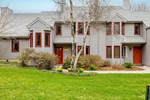 8 Baldwin Ln, Amherst, MA 01002 - Photo 37