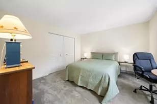 8 Baldwin Ln, Amherst, MA 01002 - Photo 23