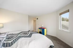 8 Baldwin Ln, Amherst, MA 01002 - Photo 31