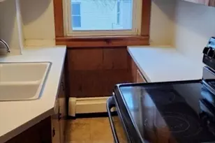 229 Rock St, Fall River, MA 02720 - Photo 7