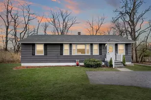 184 Fitchburg Rd, Townsend, MA 01469 - Photo 1