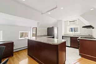 1426 Cambridge St, Cambridge, MA 02141 - Photo 13