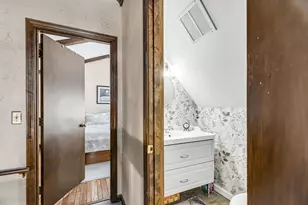 105 Shoreline Dr, Ware, MA 01082 - Photo 21