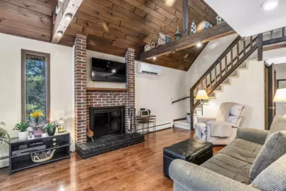 105 Shoreline Dr, Ware, MA 01082 - Photo 3