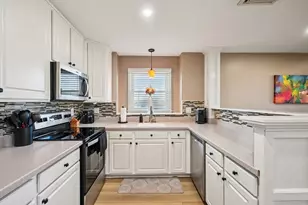 210 Washington St, Peabody, MA 01960 - Photo 9