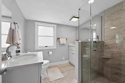 29 Elliott St, Danvers, MA 01923 - Photo 9