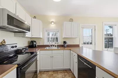 28 Davis Ave #28, Norwood, MA 02062 - Photo 5