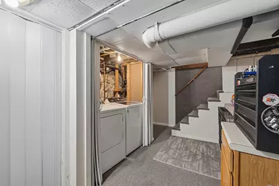 28 Davis Ave #28, Norwood, MA 02062 - Photo 19