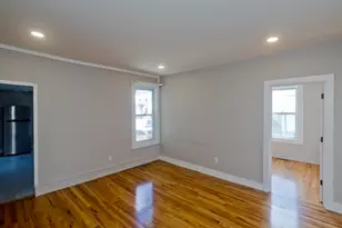 13 Hampden St, Westfield, MA 01085 - Photo 7