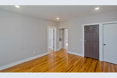 13 Hampden Street, Westfield, MA 01085 - Photo 5