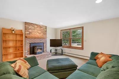 92 Baptist Common Rd, Templeton, MA 01468 - Photo 11