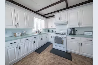 10 Guild Rd, Saugus, MA 01906 - Photo 11